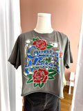 Horse Shoe Roses Grey Crop Tee